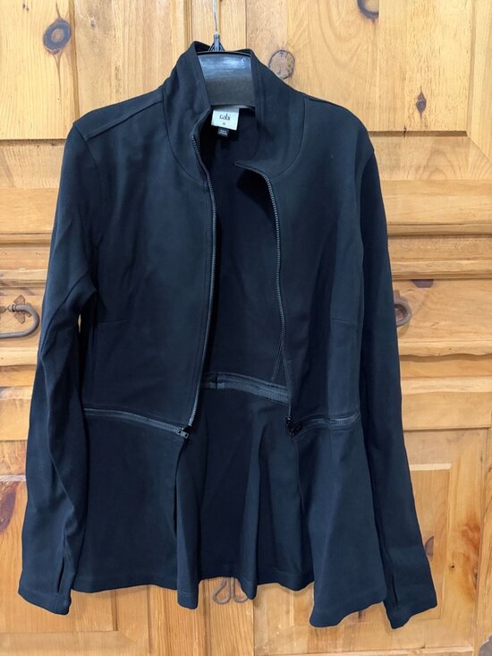 CAbi Jackets & Blazers - CAbi Relax Convertible Jacket